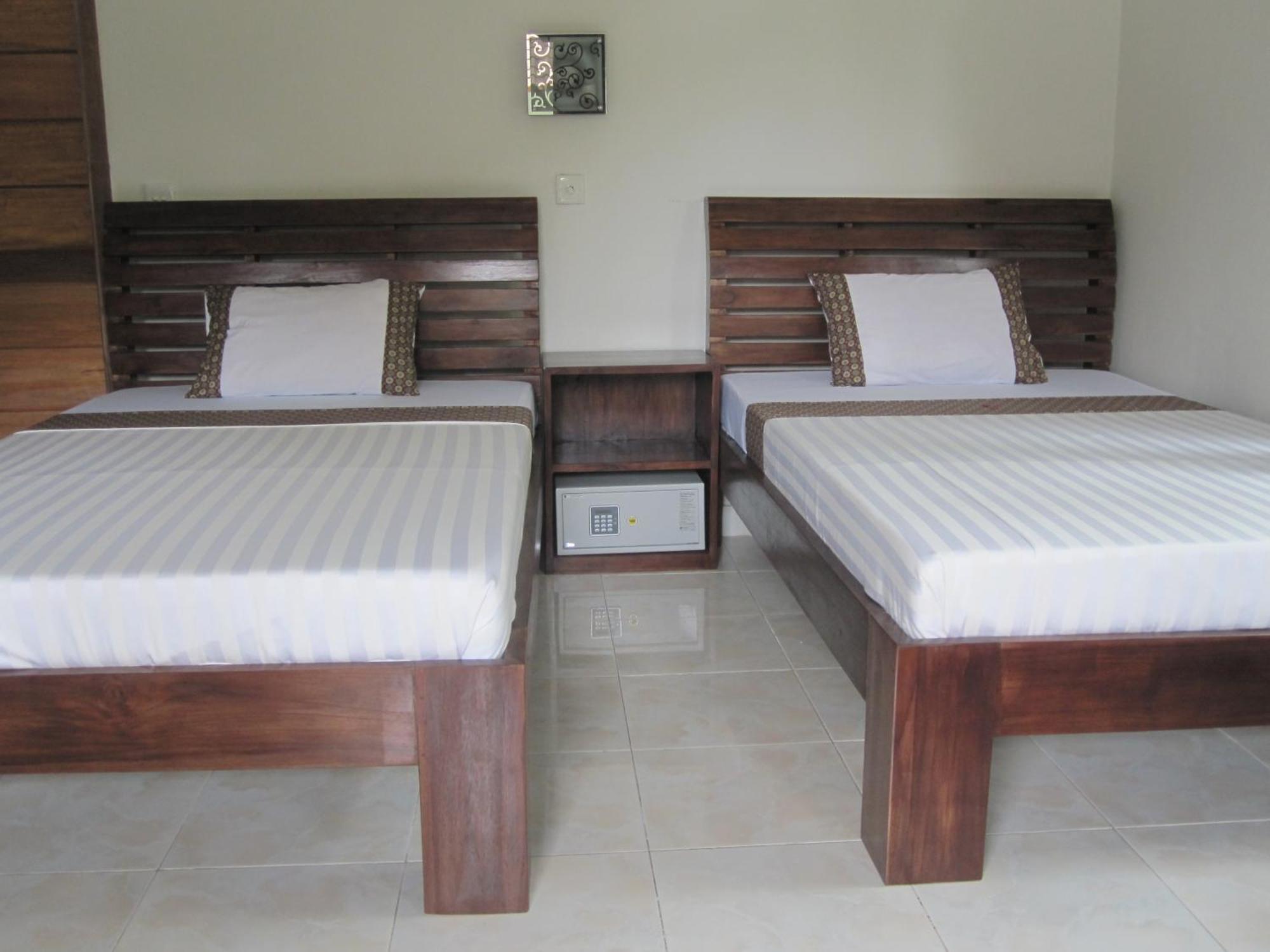 Galang Kangin Bungalows Amed Pokoj fotografie