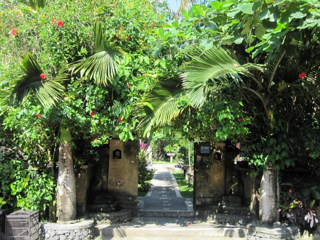 Galang Kangin Bungalows Amed Exteriér fotografie