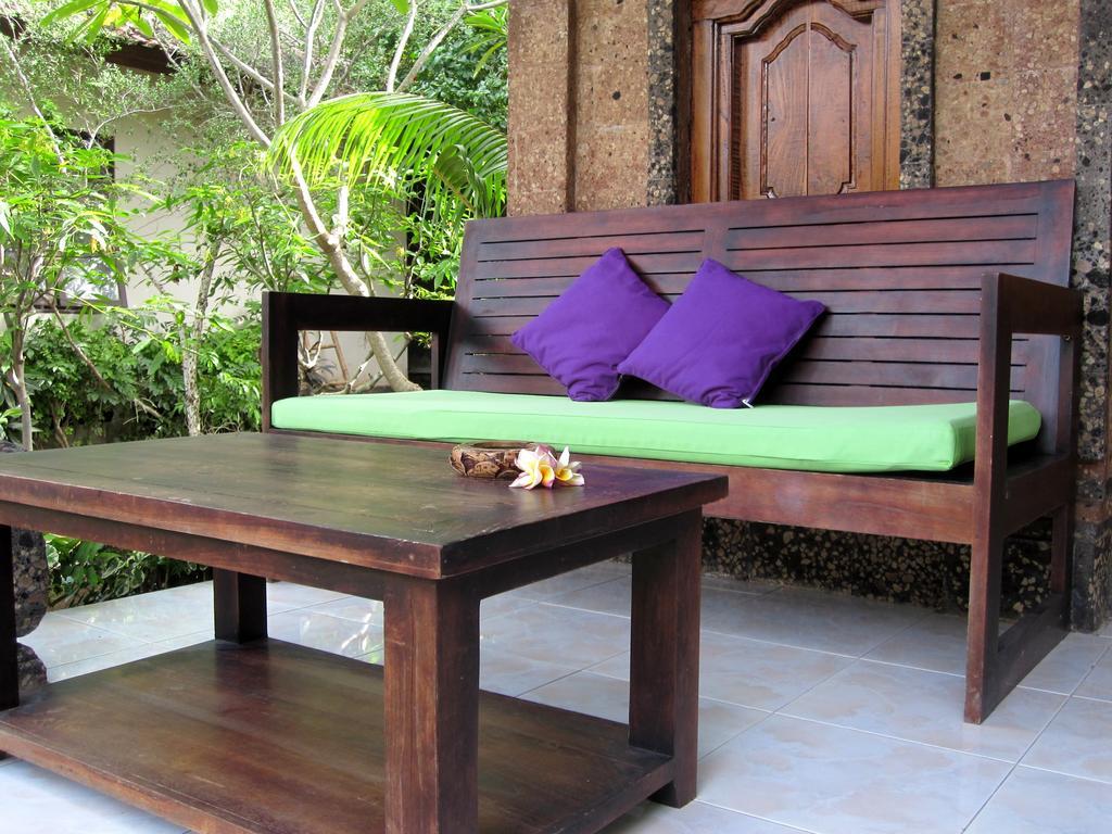 Galang Kangin Bungalows Amed Pokoj fotografie