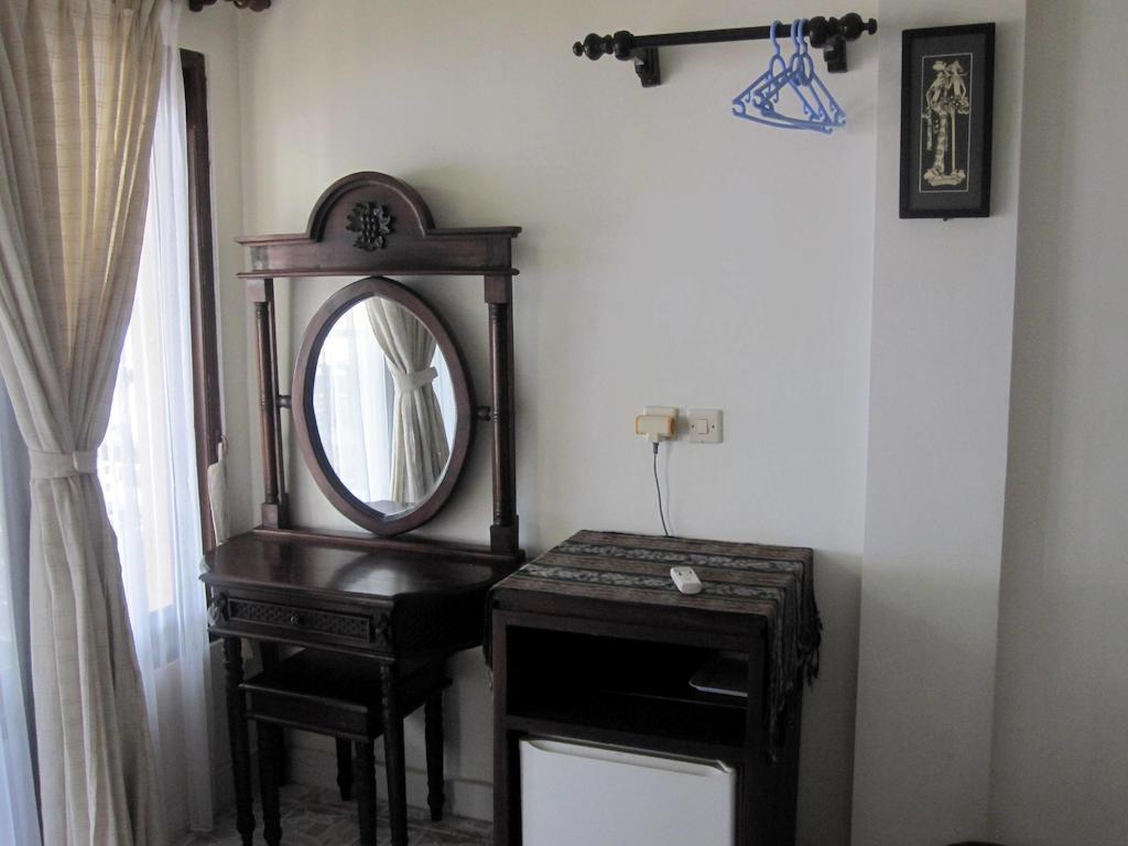 Galang Kangin Bungalows Amed Pokoj fotografie