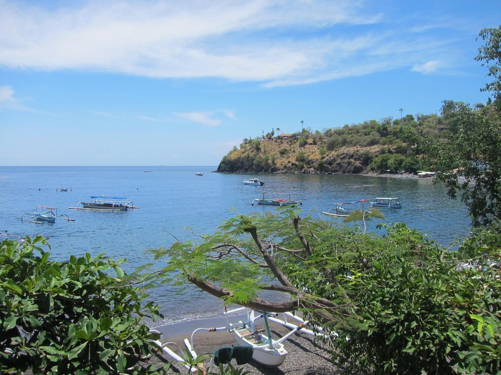 Galang Kangin Bungalows Amed Exteriér fotografie